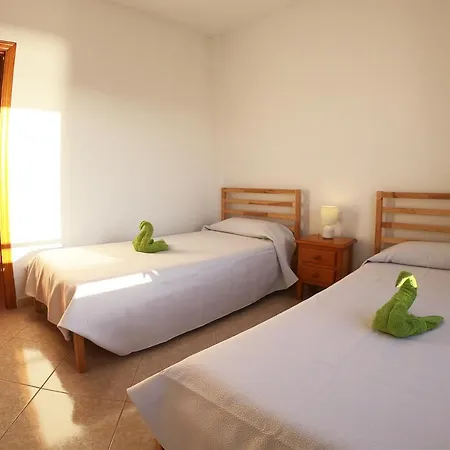 Junto El Mar Gran Tarajal