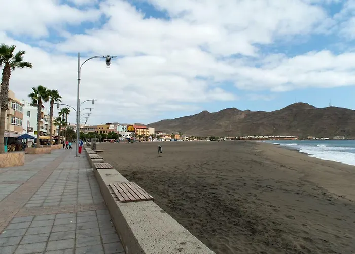 Junto El Mar Gran Tarajal